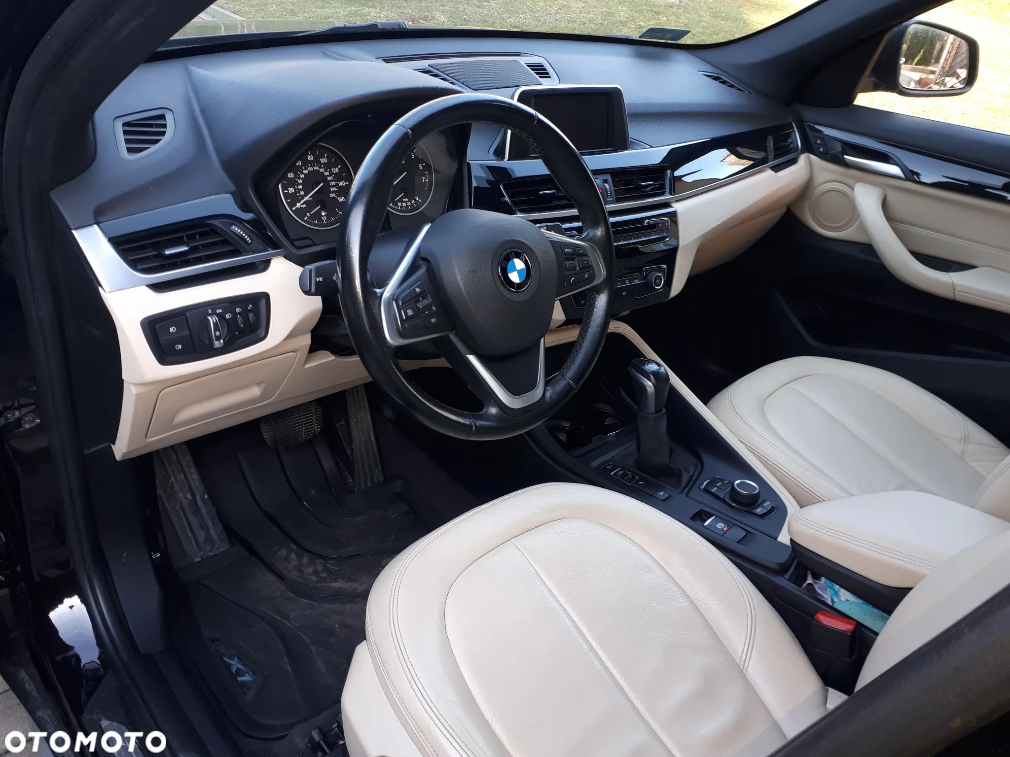 BMW X1 xDrive25i xLine - 7