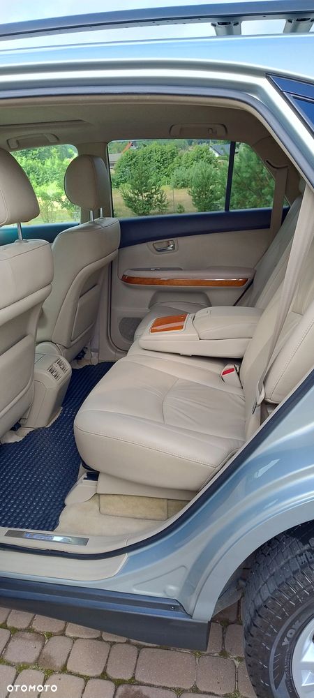 Lexus RX - 11