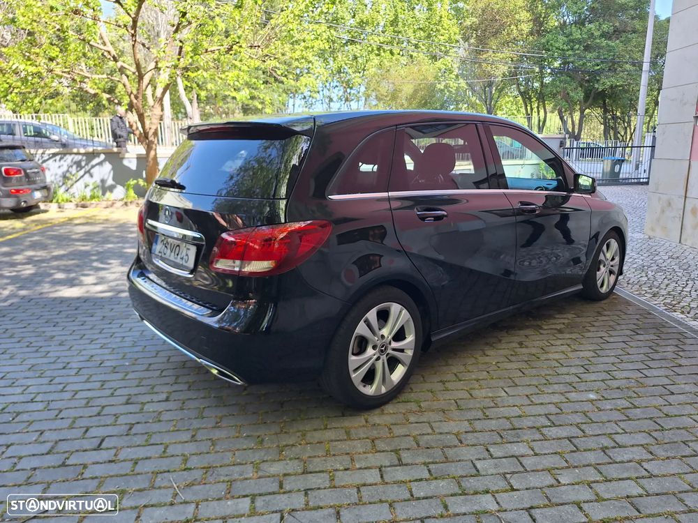 Mercedes-Benz B 180 d Style - 2