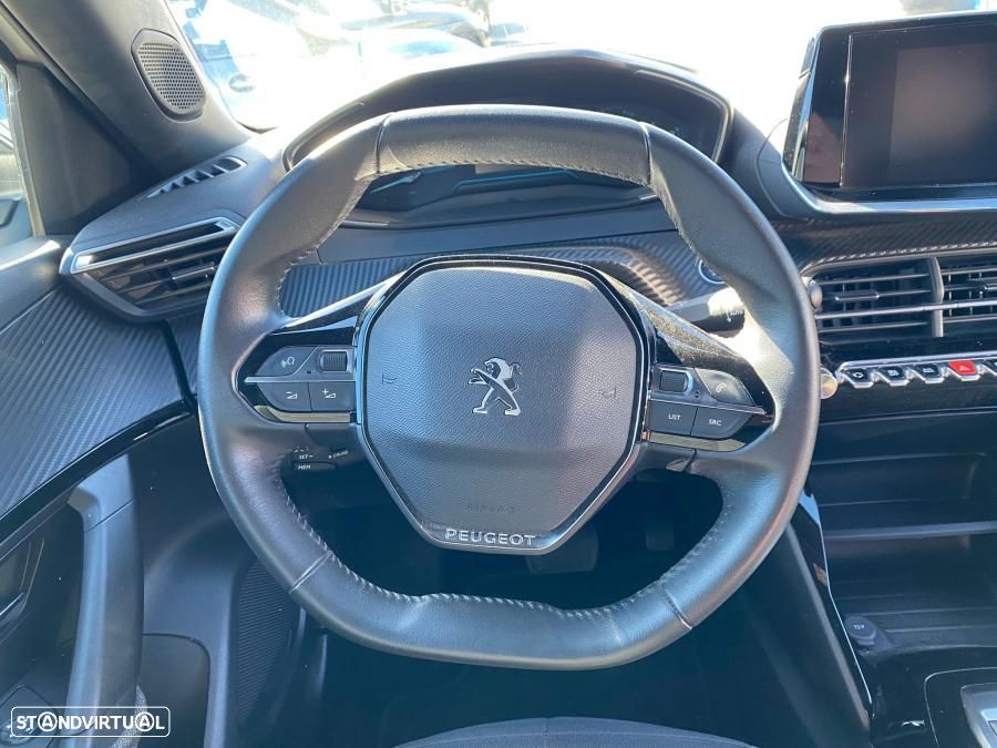 Peugeot e-2008 50 kWh Style - 5