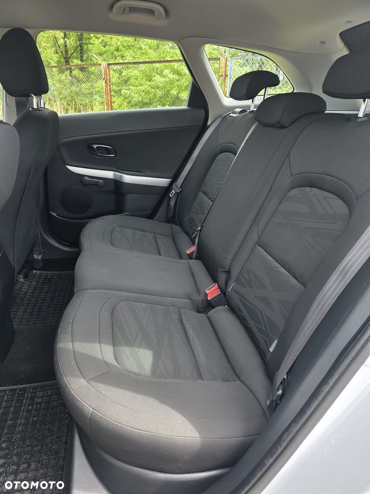 Kia Ceed 1.4 L - 3