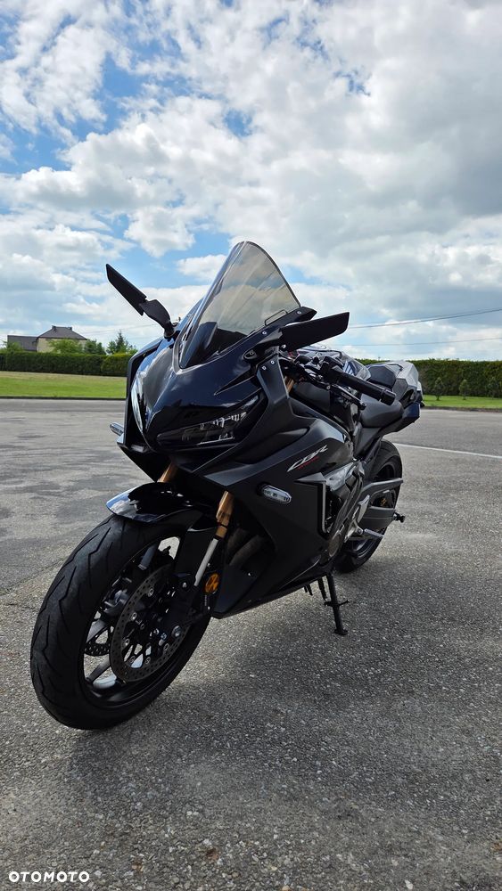 Honda CBR - 2