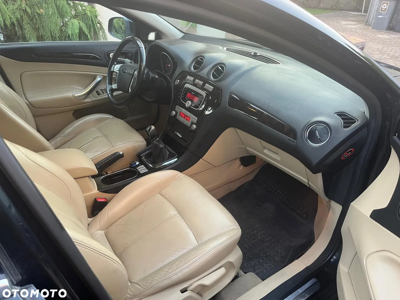 Ford Mondeo 2.0 Ghia Executive - 14