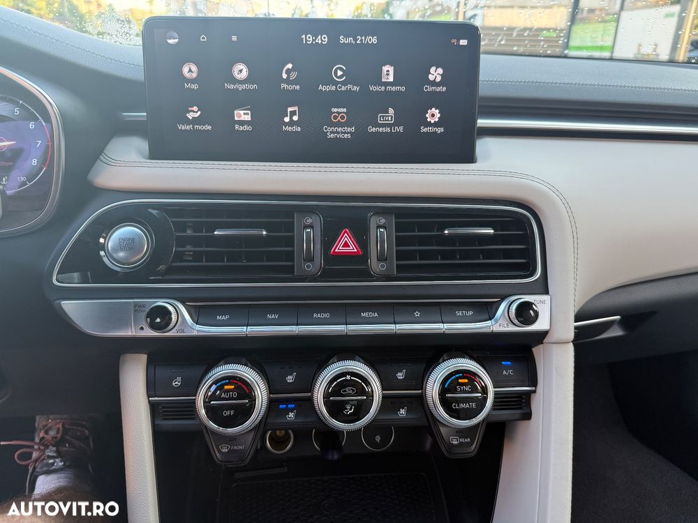 Genesis G70 - 18
