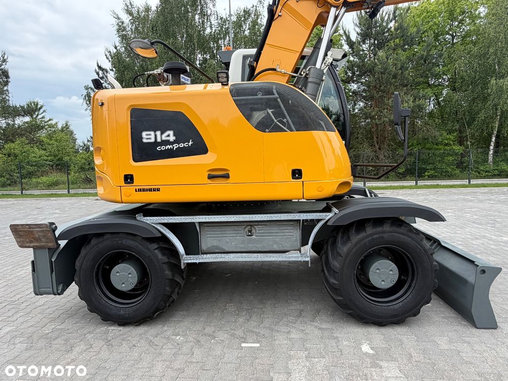 Liebherr A914 compact |rototilt |lapy-plug| - 8