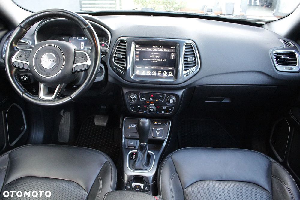 Jeep Compass - 16