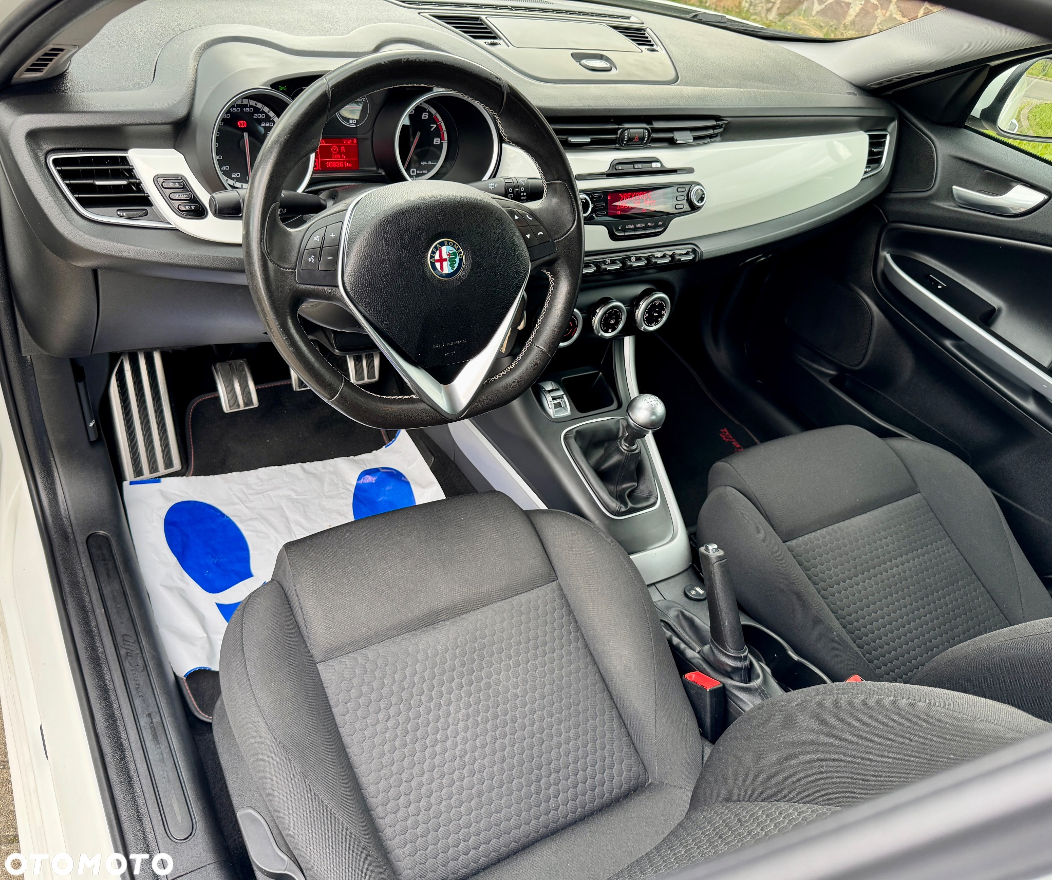 Alfa Romeo Giulietta 1.4 TB 16V Multiair Collezione - 17