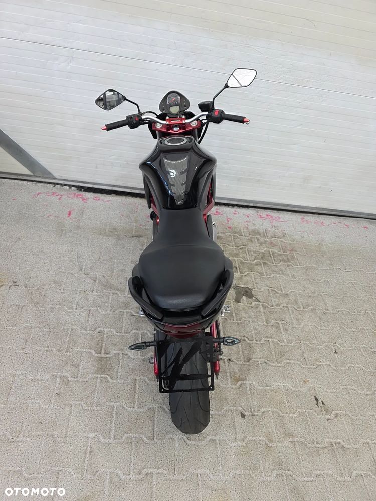 Kawasaki ER - 26