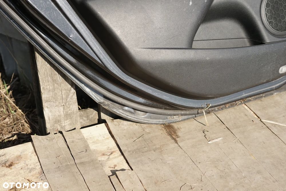 Drzwi tył tylne lewe Renault Megane III Kombi NV676 - 10
