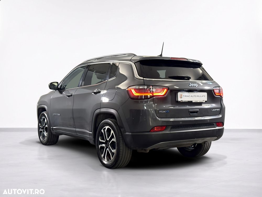 Jeep Compass - 4