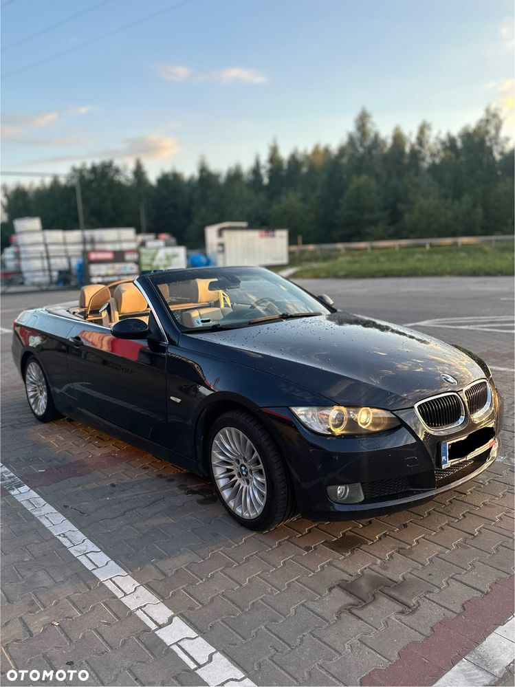BMW Seria 3 320i - 5