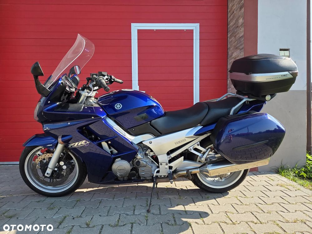 Yamaha FJR - 4
