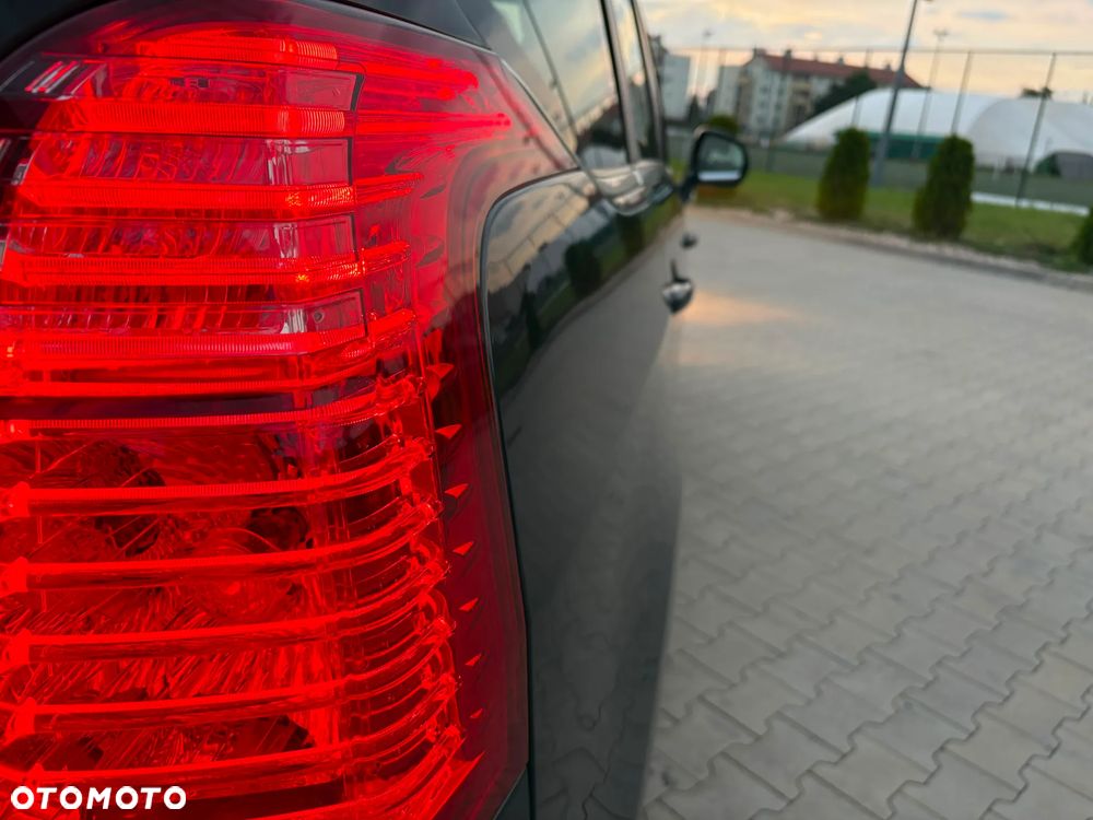 Peugeot 5008 e-HDI FAP 110 EGS6 Stop&Start Active - 19