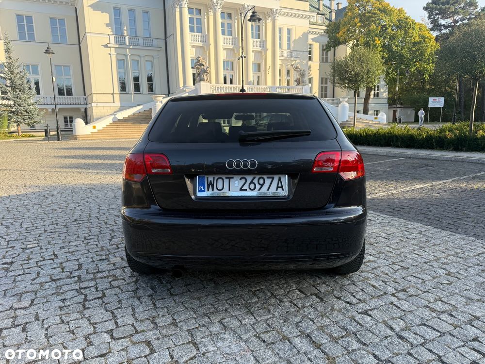 Audi A3 Sportback - 5