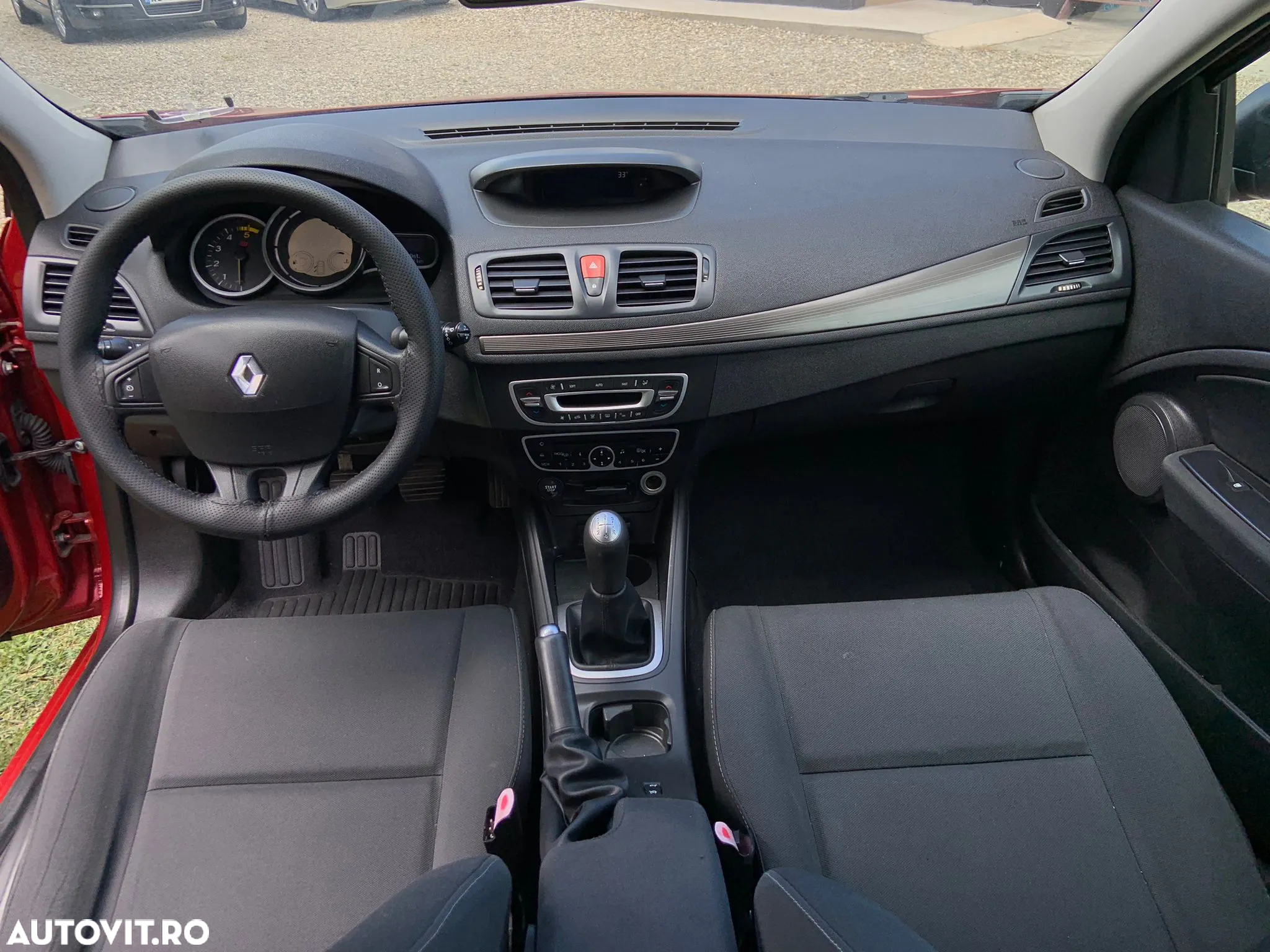 Renault Megane 1.5 dCi Authentique - 8