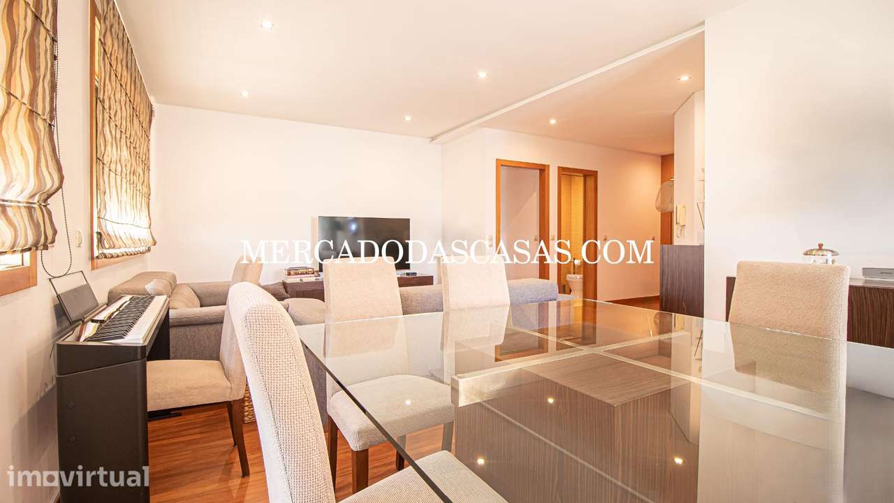 Apartamento T3 c/terraço, garagem box, elevador - Grande imagem: 5/34