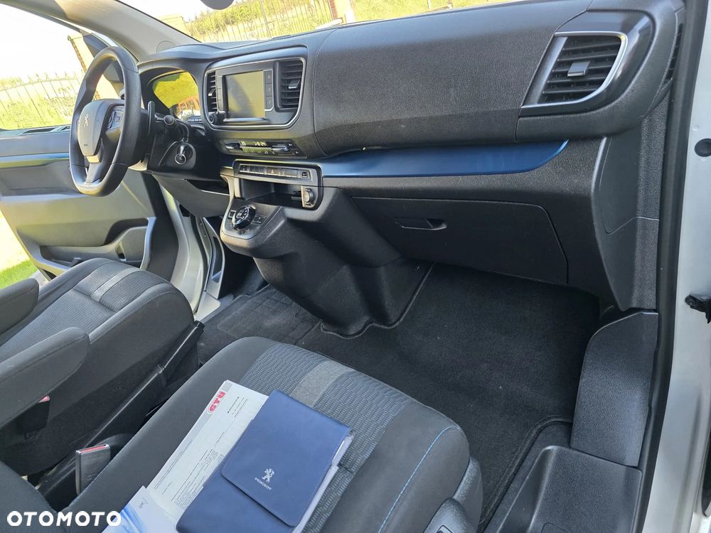 Peugeot Traveller L3 2.0 EAT8 Business VIP - 39