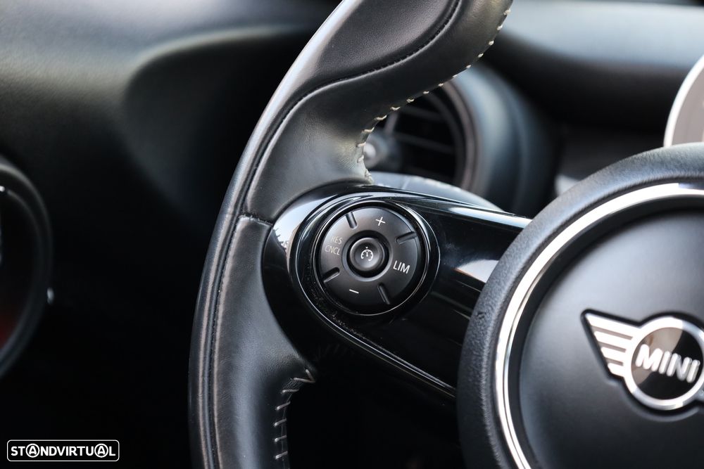 MINI 3 Portas Cooper SE - 19