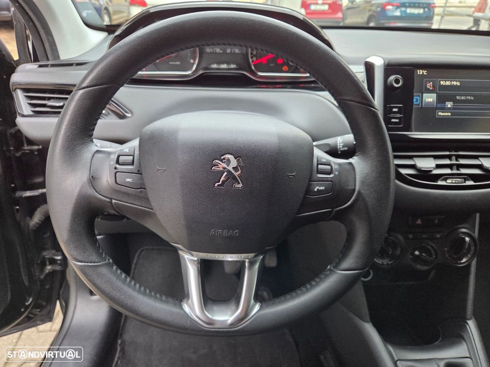 Peugeot 208 1.4 HDi SE Style - 15