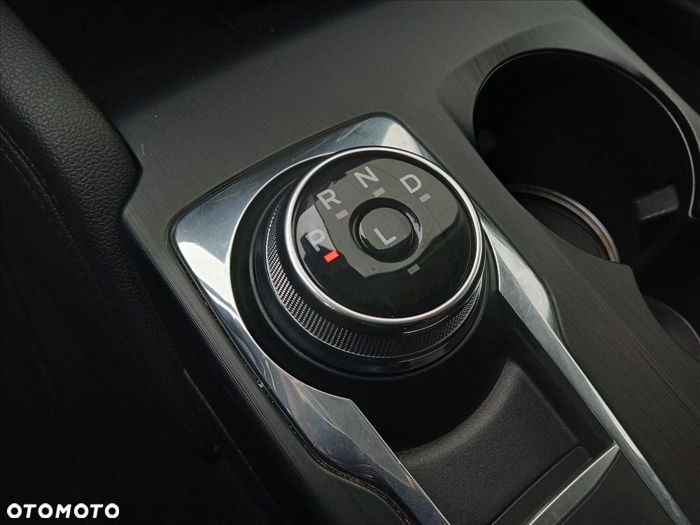 Ford Kuga 2.5 FHEV FWD Titanium - 20