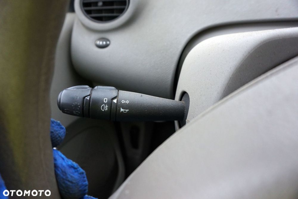 PRZEŁĄCZNIK ZESPOLONY TAŚMA AIRBAG TWINGO II 8200448050G RENAULT 2007-2014 - 2