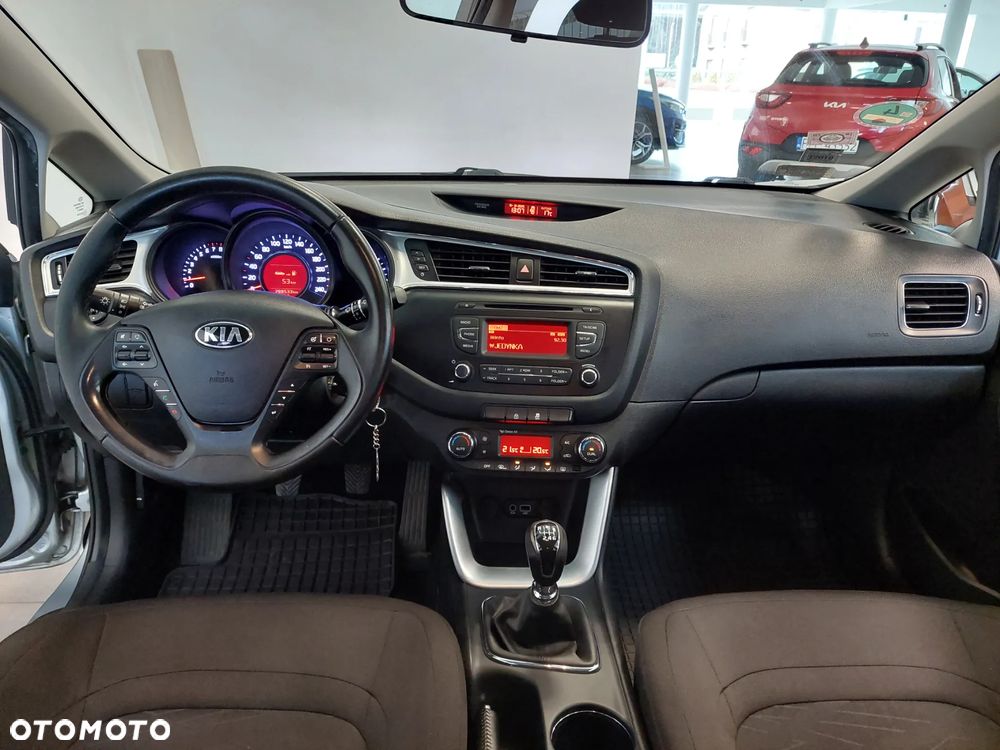 Kia Ceed 1.6 GDI M - 10