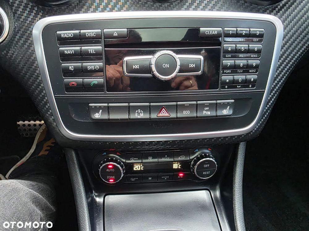 Mercedes-Benz Klasa A 250 7G-DCT AMG Line - 23