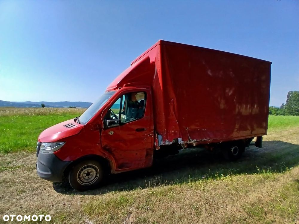 Mercedes-Benz Sprinter - 4