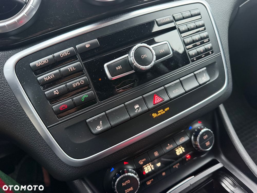 Mercedes-Benz CLA 45 AMG 4Matic 7G-DCT - 35