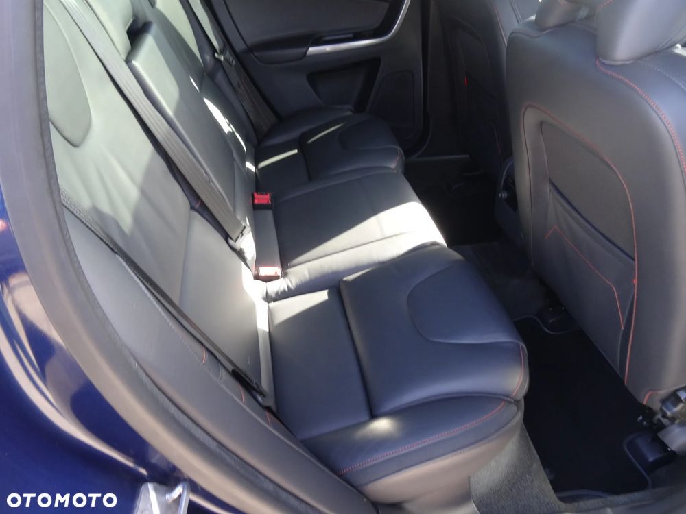 Volvo XC 60 D3 Geartronic Ocean Race - 16