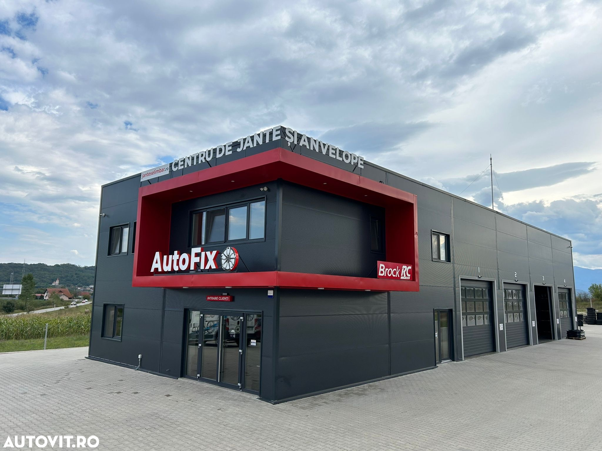 Jante BMW X1 , X2, originale, noi, anvelope iarnă noi Pirelli - 10