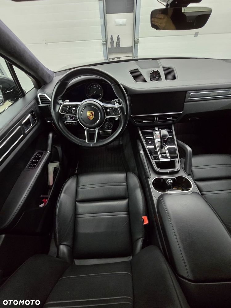 Porsche Cayenne GTS - 13