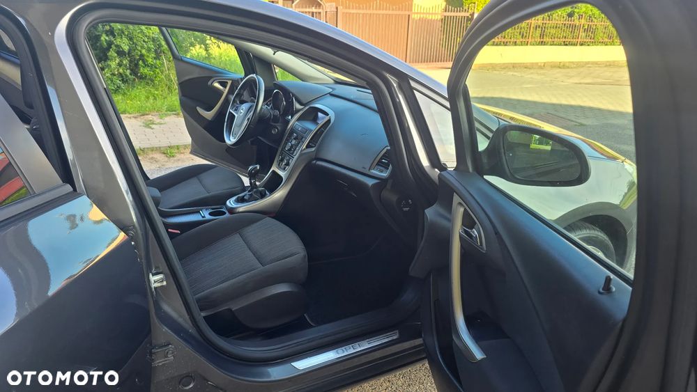 Opel Astra 1.6 Edition 111 Jahre - 23