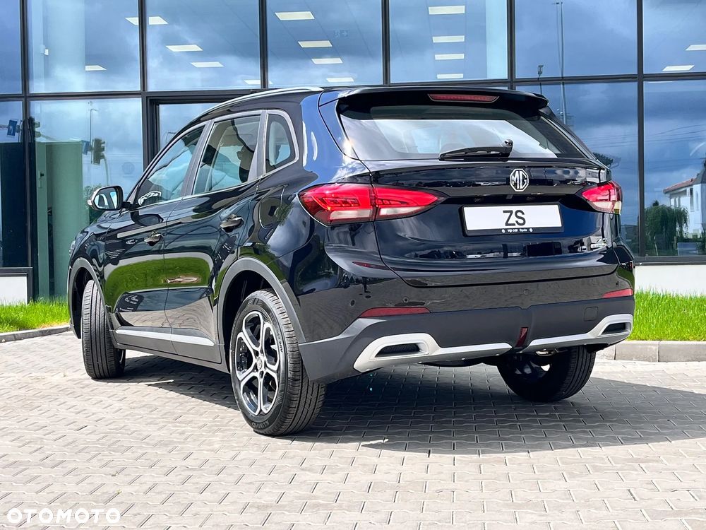 MG ZS 1.5 HEV+ Excite - 7