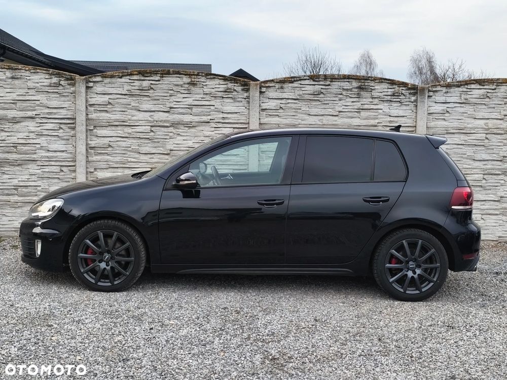 Volkswagen Golf 2.0 GTI DSG - 2