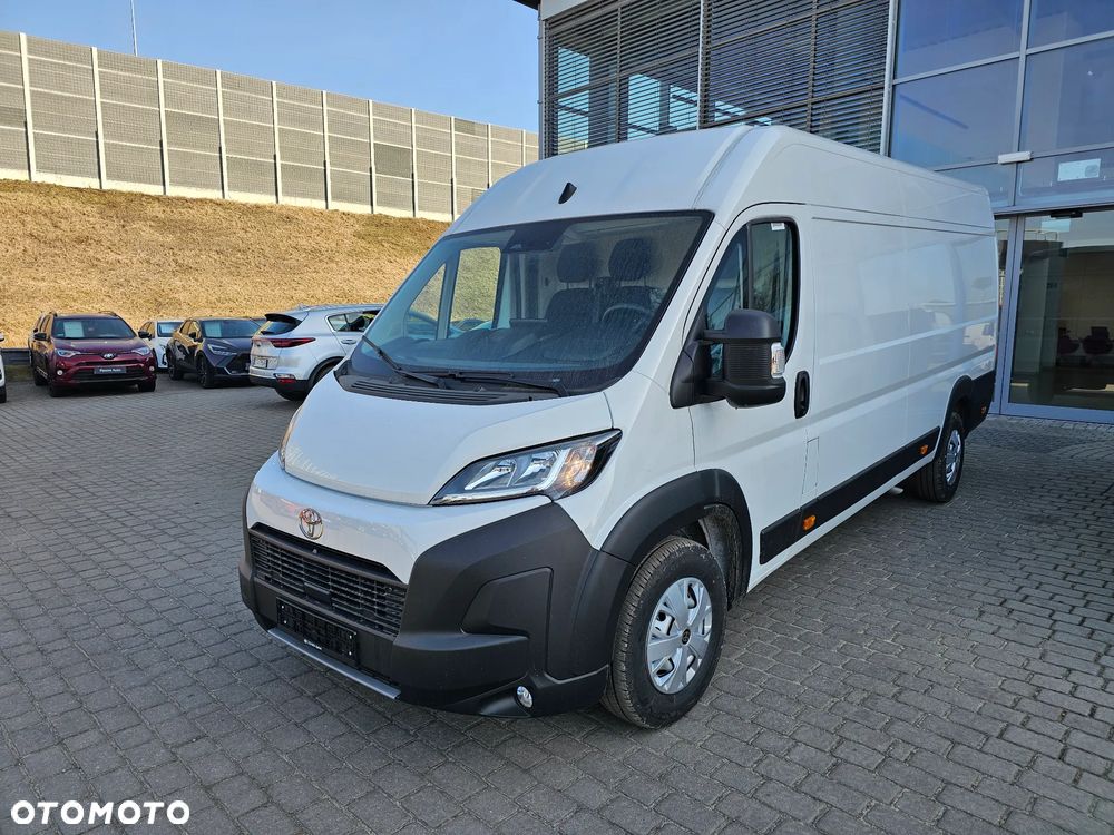 Toyota Proace MAX - 2