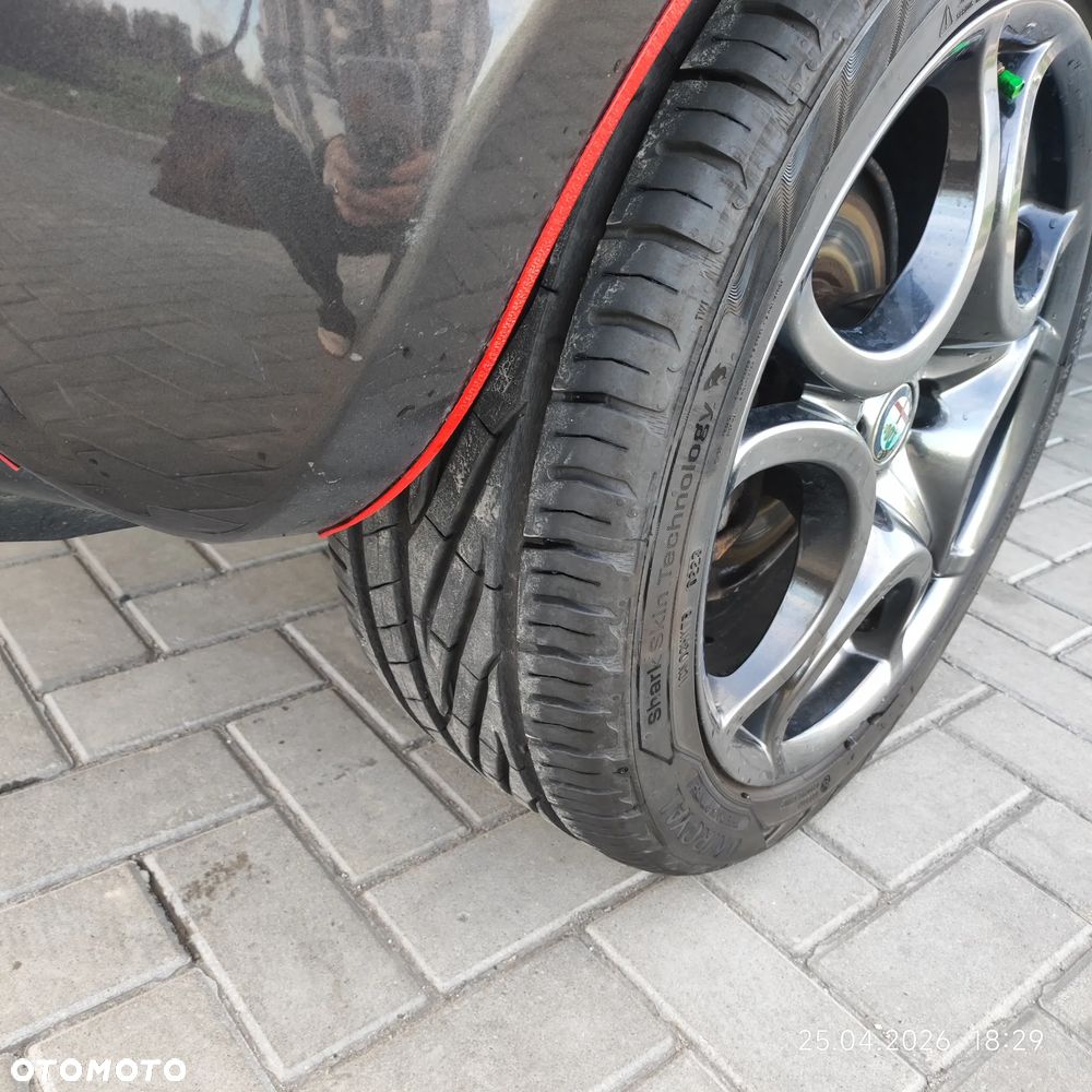 Alfa Romeo Mito 1.4 TB MultiAir Distinctive S&S TCT EU6 - 8
