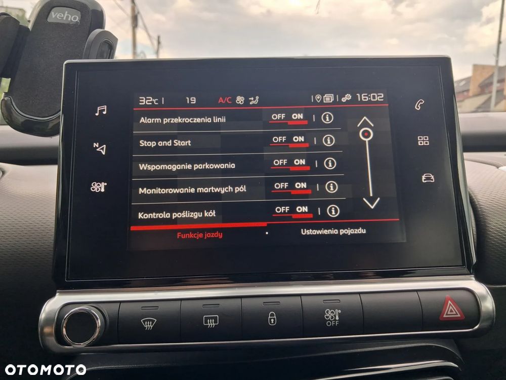 Citroën C4 Cactus 1.2 PureTech GPF Shine S&S EAT6 - 19