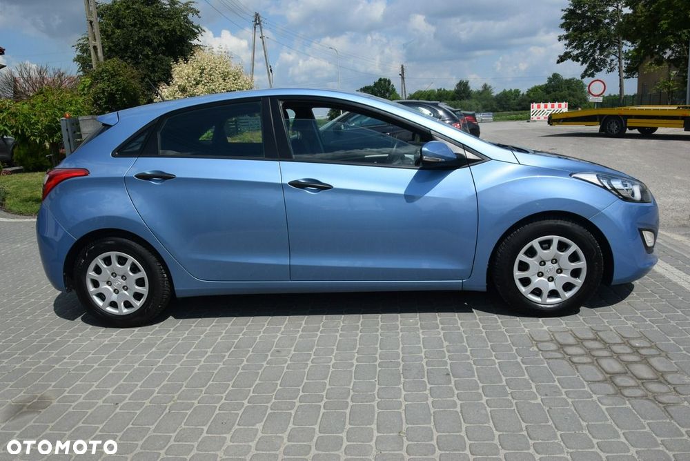Hyundai i30 1.4 Premium - 10