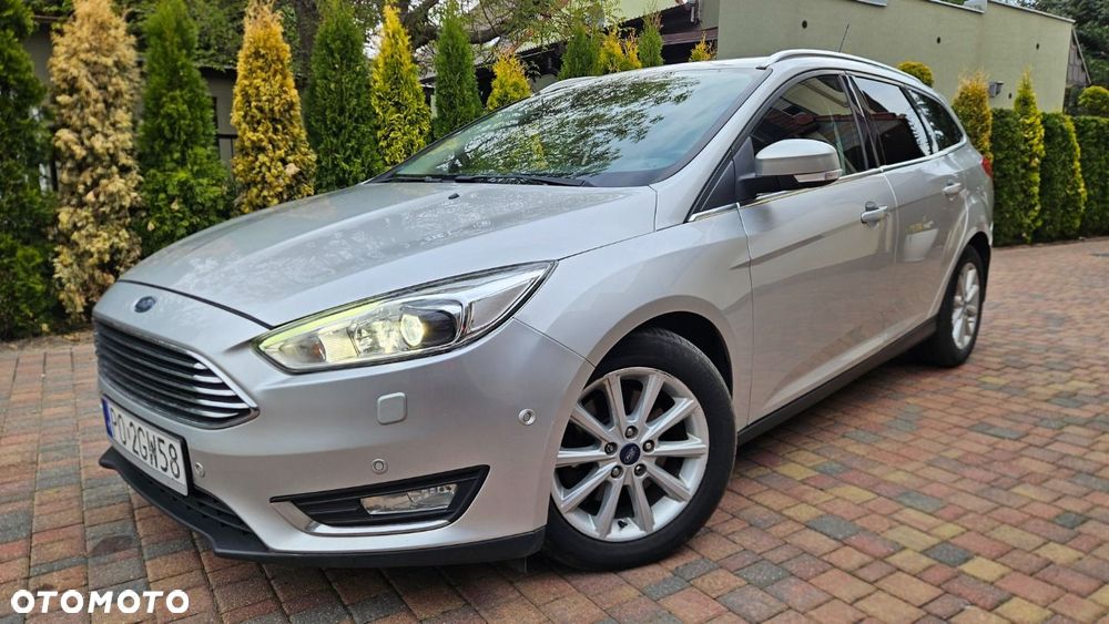 Ford Focus - 1