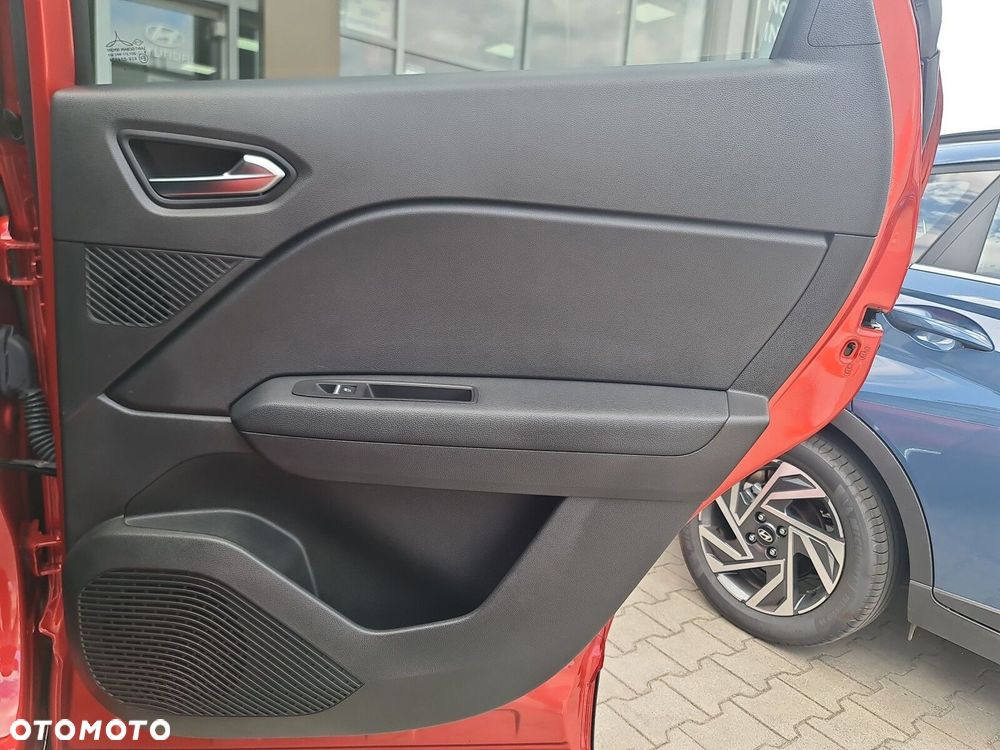 Renault Captur 1.0 TCe Techno - 32