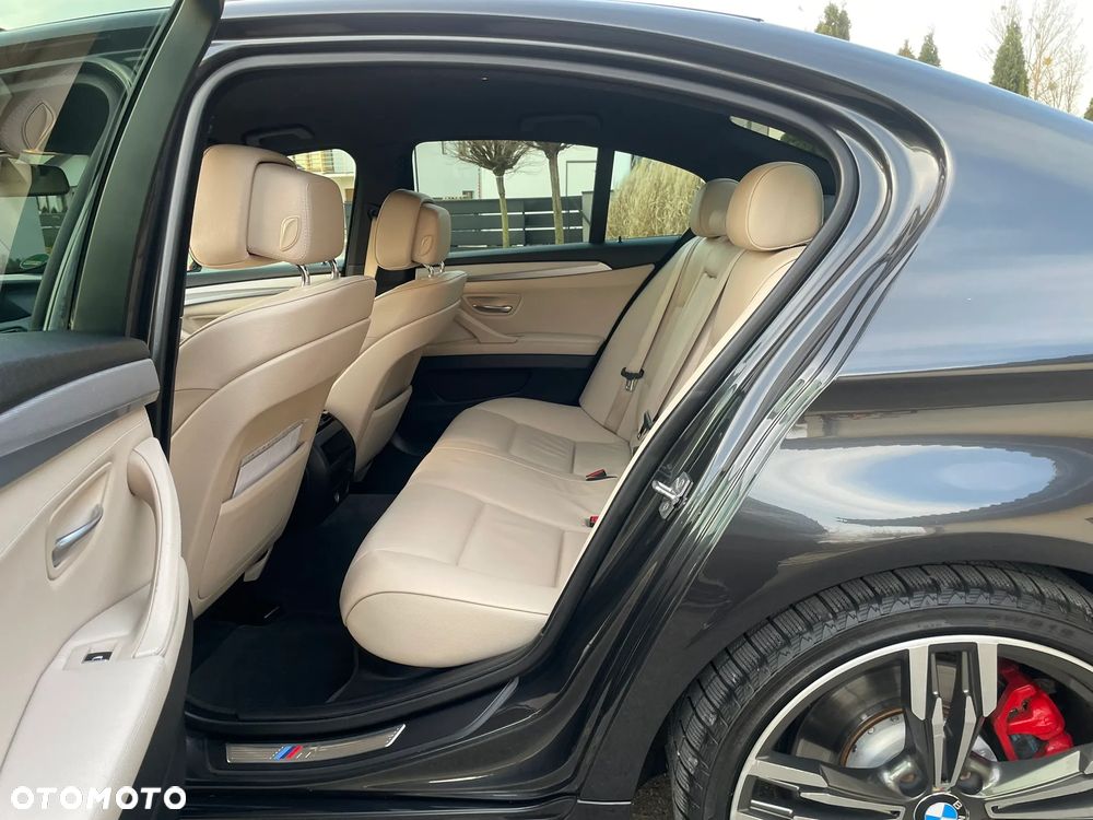 BMW Seria 5 535d - 29