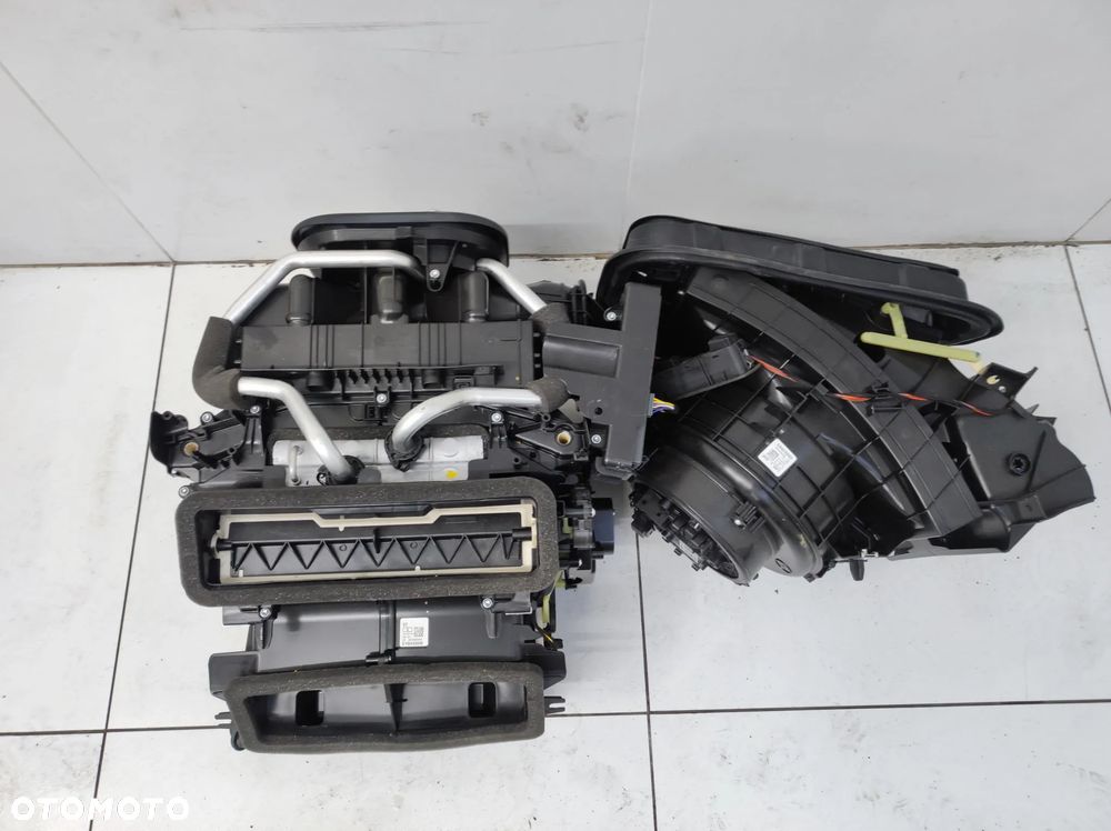 NAGRZEWNICA KOMPLETNA EU VOLVO XC60 II 2 2.0D - 2