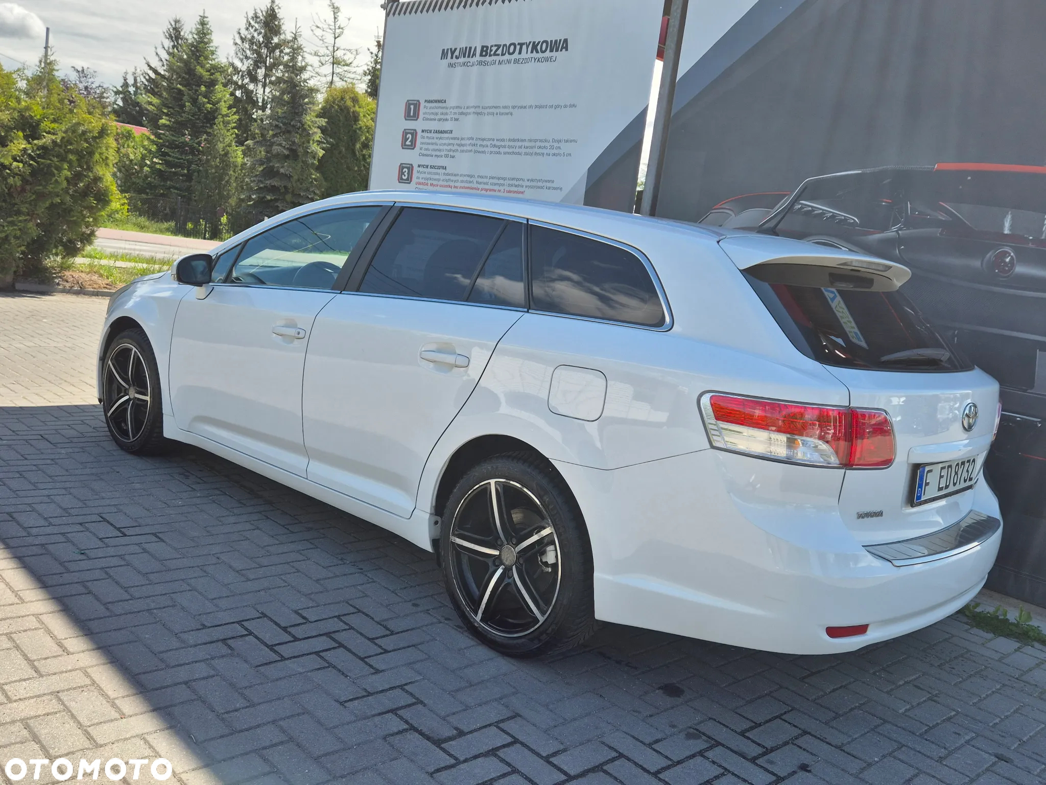 Toyota Avensis 1.8 Selection - 8