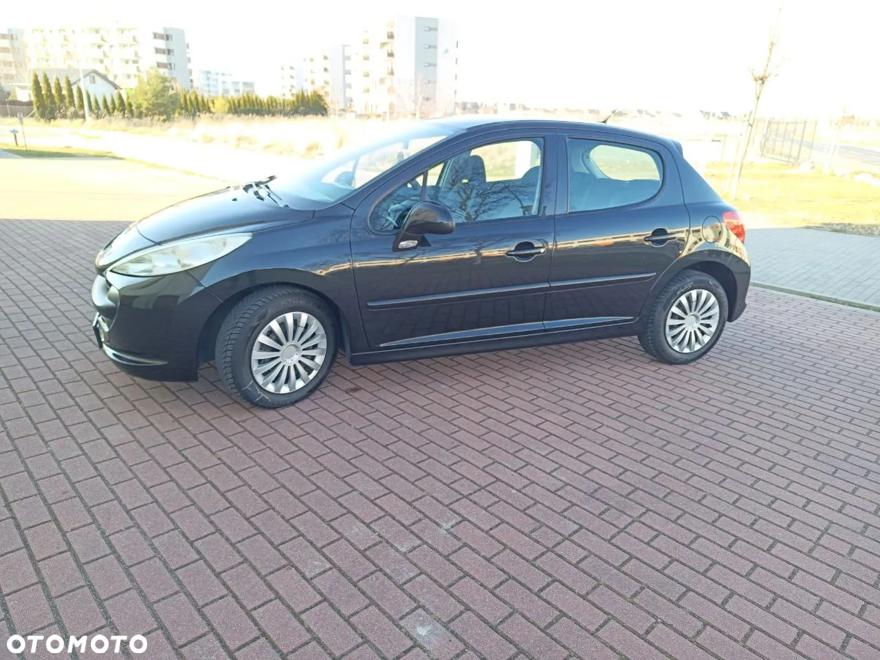 Peugeot 207 1.4 16V Trendy - 2