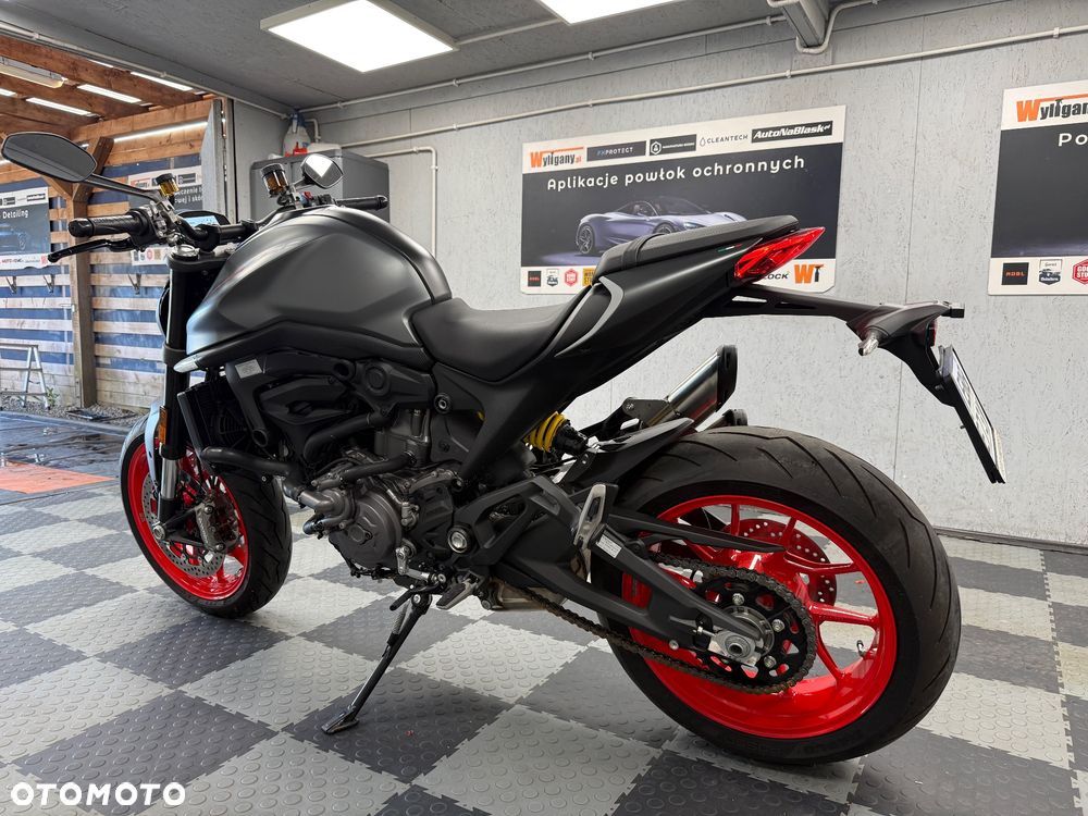 Ducati Monster - 5