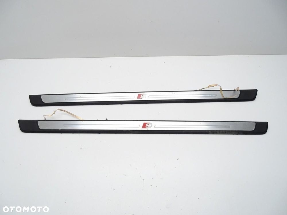 LISTWA NAKŁADLA PROGU PRAWA LEWA KOMPLET 8V3947417 8V3947418 AUDI A3 8V 3D - 1