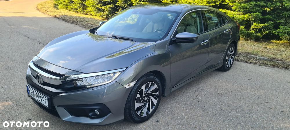 Honda Civic 1.5 i-VTEC Turbo CVT Sport Plus - 3
