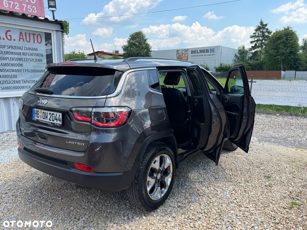 Jeep Compass - 14
