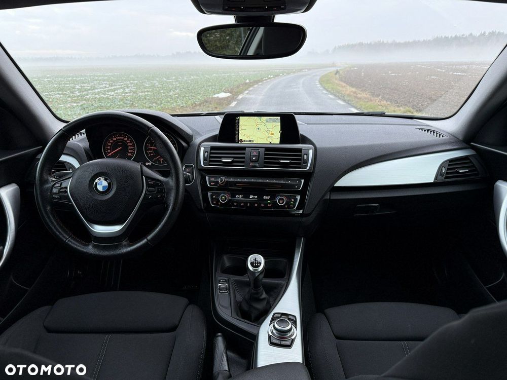 BMW Seria 2 220i Sport Line - 40